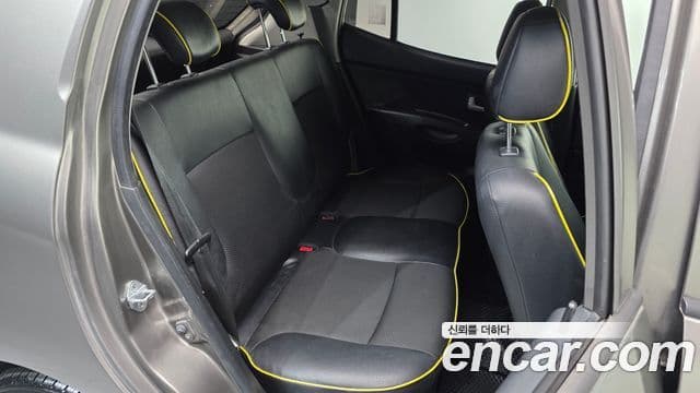 Kia 뉴모닝 люксовая версия Black Premium, 2011 12