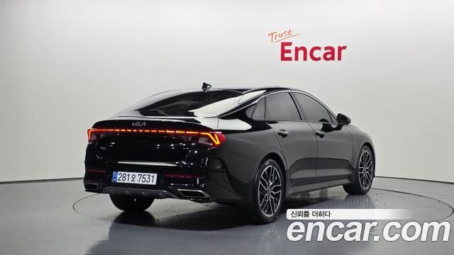 Kia K5 3세대 Prestige, 2022 2