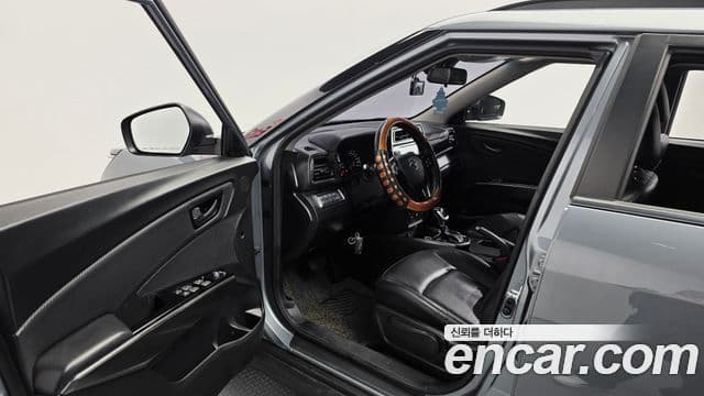 KG모빌리티(SsangYong) Berry New Tivoli V3, 2021 10