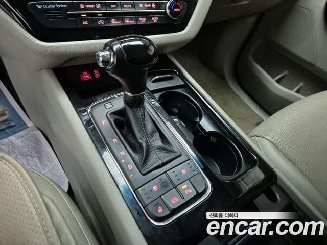 Kia All New Carnival Prestige, 2016 8