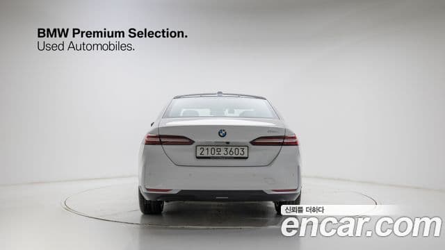 BMW 5시리즈 (G60), 2025 4