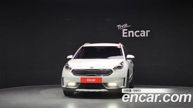 Kia Niro Noblesse, 2017 3