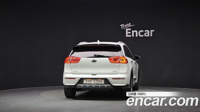 Kia Niro Noblesse, 2017 4