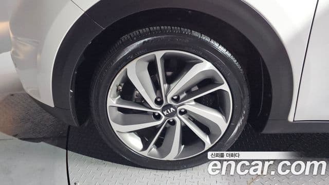 Kia Niro Noblesse, 2017 все фото