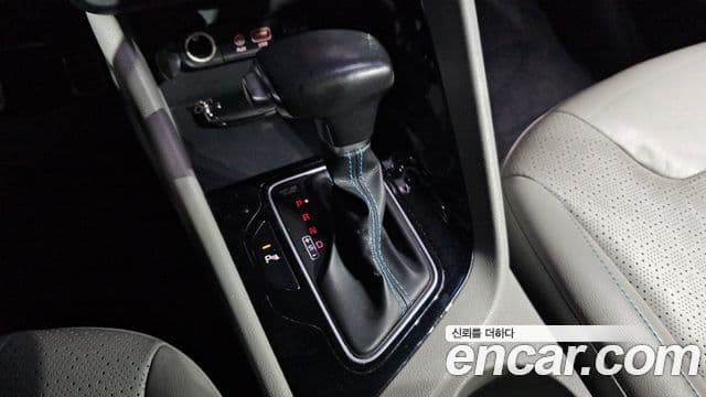 Kia Niro Noblesse, 2017 9