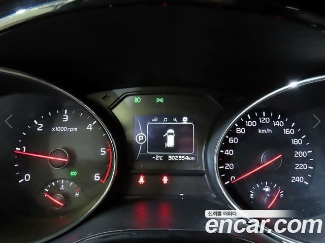 Kia All New Carnival Prestige, 2018 9