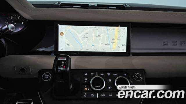 Land Rover Defender (L663) 110 D250 SE, 2022 14