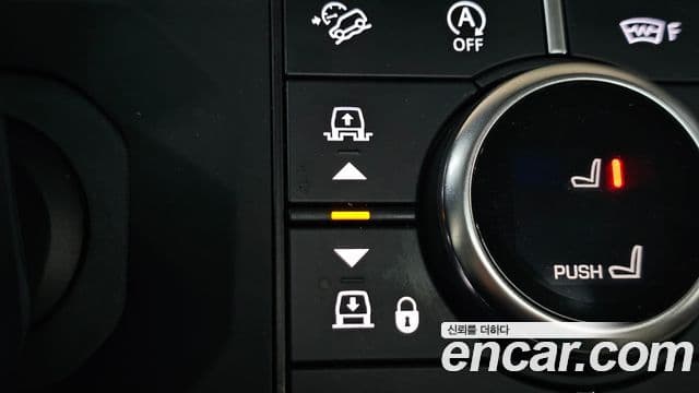 Land Rover Defender (L663) 110 D250 SE, 2022 16