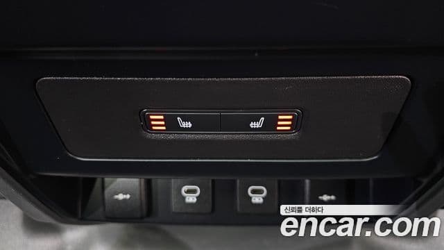 Land Rover Defender (L663) 110 D250 SE, 2022 18