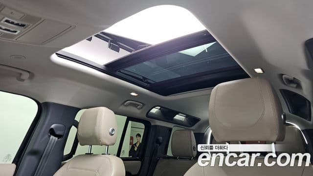 Land Rover Defender (L663) 110 D250 SE, 2022 19