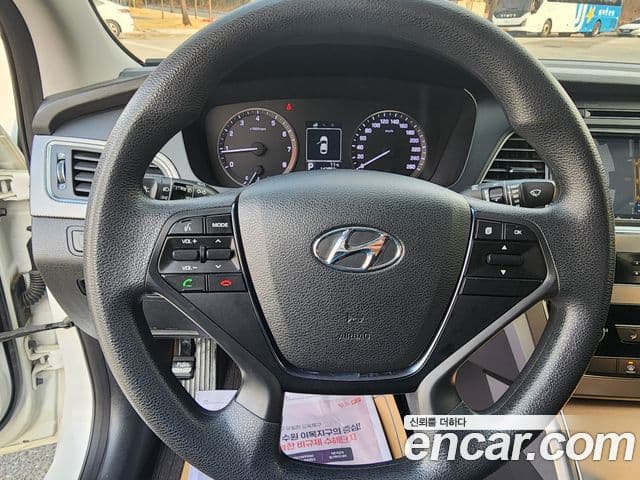 Hyundai LF Sonata Modern, 2015 17