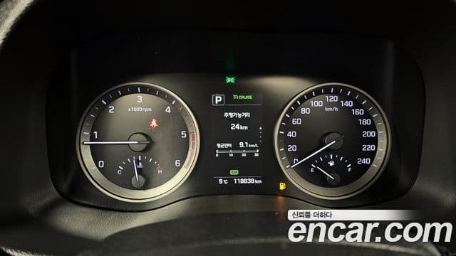 Hyundai All New Tucson Premium, 2016 8