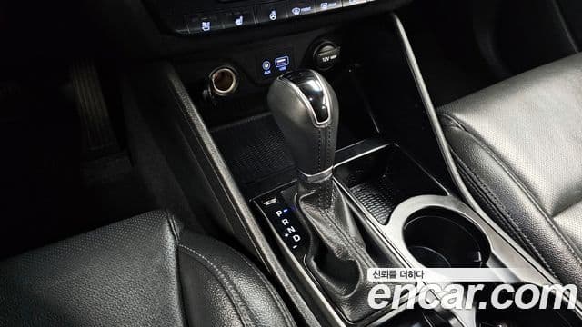 Hyundai All New Tucson Premium, 2016 9