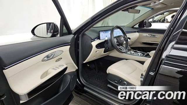 Genesis GV70, 2025 10