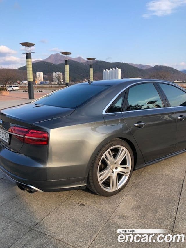 Audi S8 D4, 2016 2