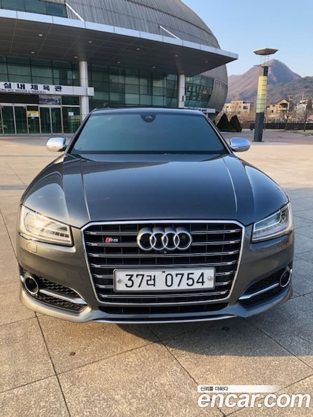 Audi S8 D4, 2016 3