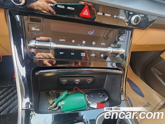 Kia Carnival 4세대 Signature, 2021 10