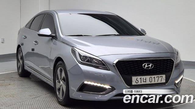 Hyundai LF Sonata гибрид Premium, 2017 4