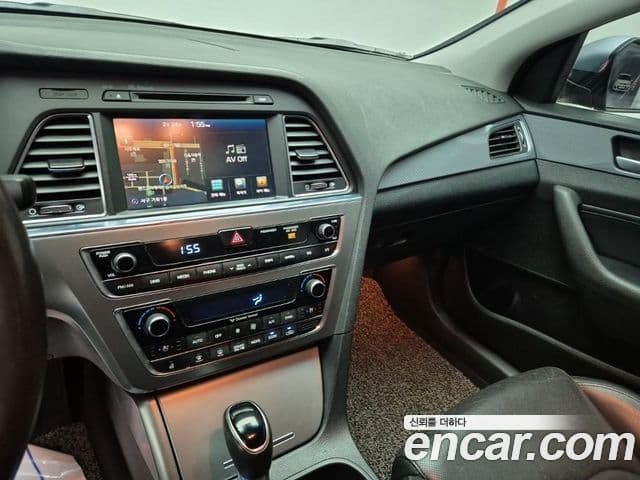 Hyundai LF Sonata гибрид Premium, 2017 10