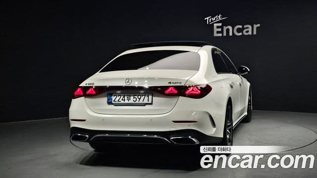 Mercedes-Benz E-класс W214 AMG Line, 2024 4