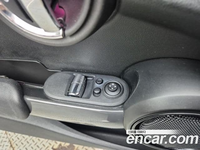 Mini Cooper D 3세대, 2015 17