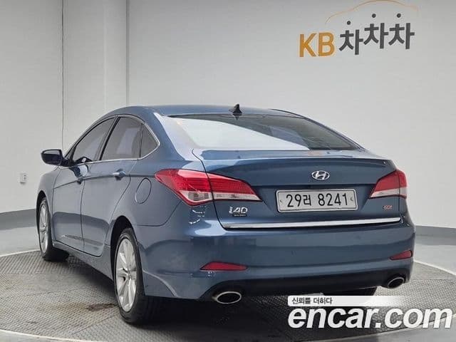 Hyundai i40 살룬 Modern, 2012 2