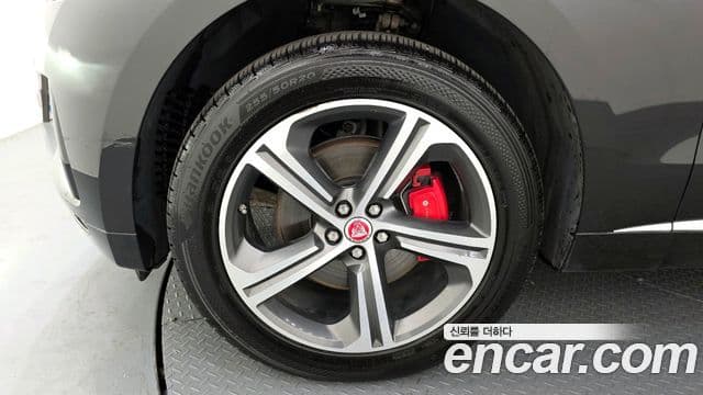 Jaguar F-PACE 30d S, 2017 все фото