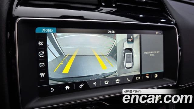 Jaguar F-PACE 30d S, 2017 15