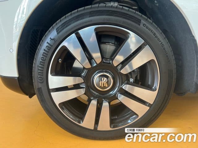 Rolls-Royce Cullinan, 2022 все фото