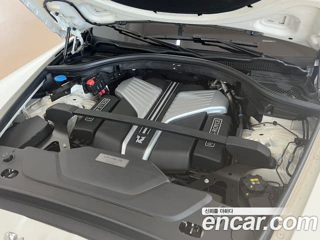 Rolls-Royce Cullinan, 2022 9