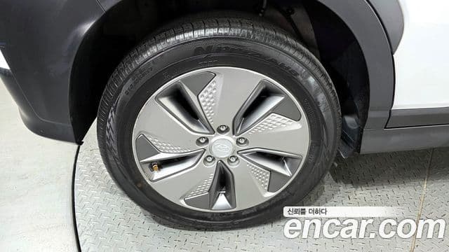 Hyundai Kona Электрический (Electric) Premium, 2019 12