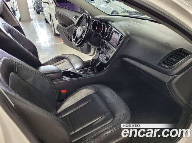 Kia K5 Prestige, 2013 8