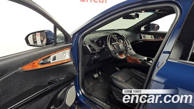 Lincoln Nautilus 1세대, 2020 11