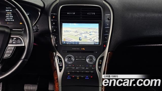 Lincoln Nautilus 1세대, 2020 14