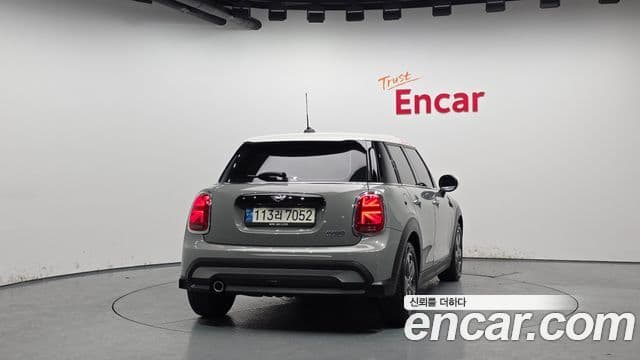 Mini Cooper 3세대, 2023 4