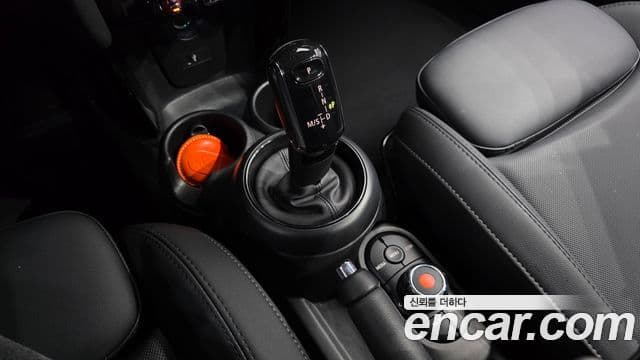 Mini Cooper 3세대, 2023 9