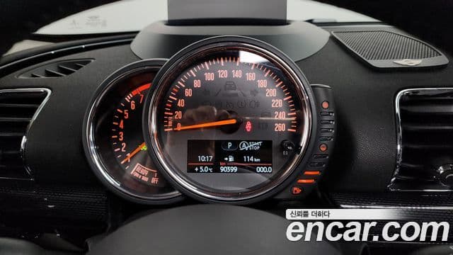 Mini Cooper 클럽맨 2세대, 2017 8