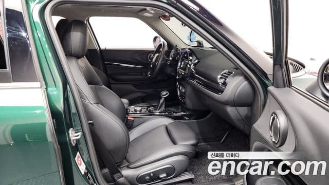 Mini Cooper 클럽맨 2세대, 2017 11