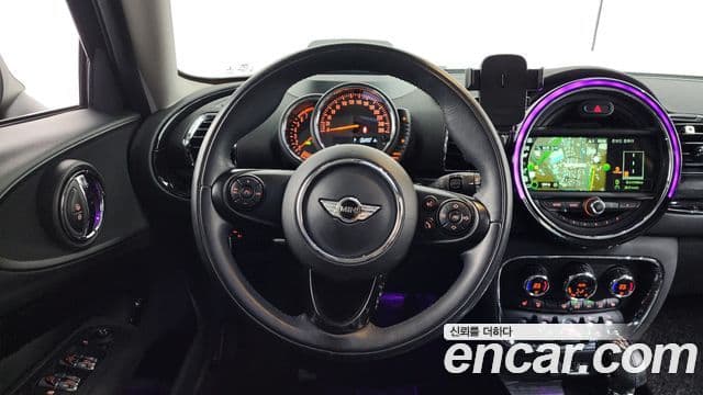 Mini Cooper 클럽맨 2세대, 2017 13