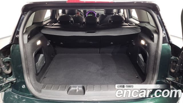 Mini Cooper 클럽맨 2세대, 2017 20