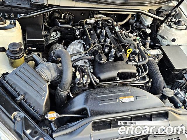 Hyundai Genesis купе 200 турбо D, 2010 6