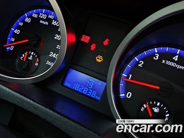 Hyundai Genesis купе 200 турбо D, 2010 8