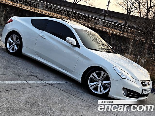 Hyundai Genesis купе 200 турбо D, 2010 15