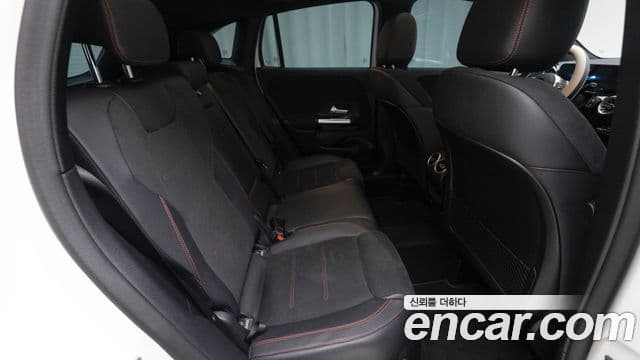 Mercedes-Benz GLA-класс H247 GLA250 4MATIC, 2023 11