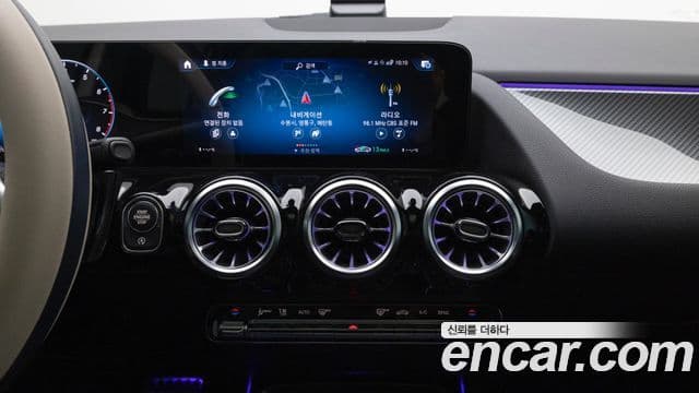 Mercedes-Benz GLA-класс H247 GLA250 4MATIC, 2023 13