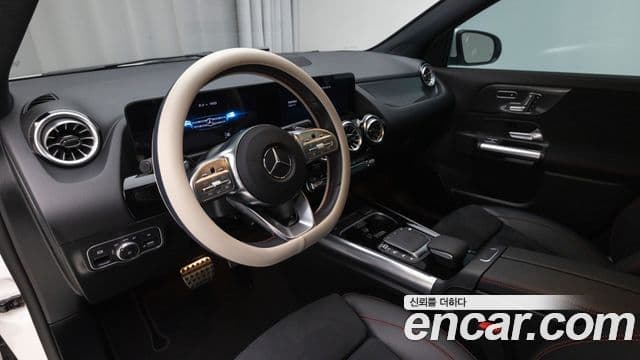 Mercedes-Benz GLA-класс H247 GLA250 4MATIC, 2023 16