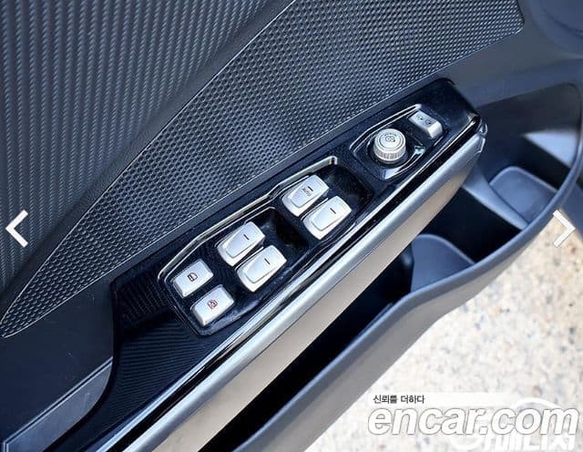 KG모빌리티(SsangYong) Tivoli Air 1.6 IX 2WD, 2018 12