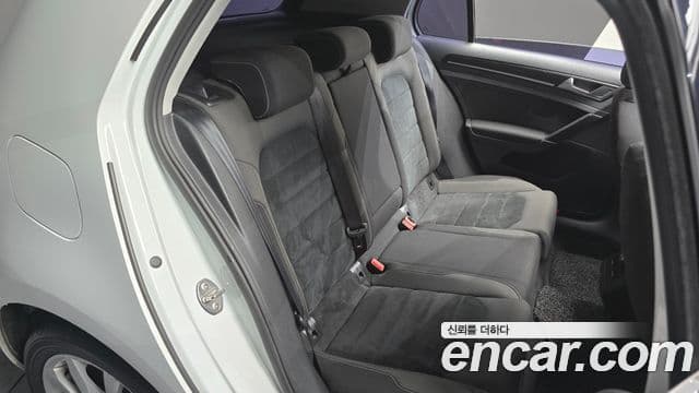 Volkswagen Гольф 7세대, 2014 12