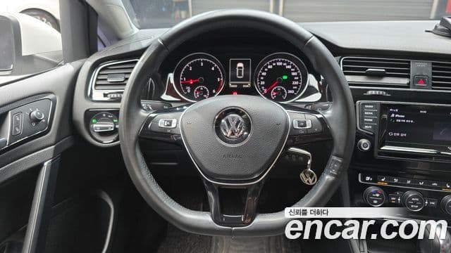 Volkswagen Гольф 7세대, 2014 14
