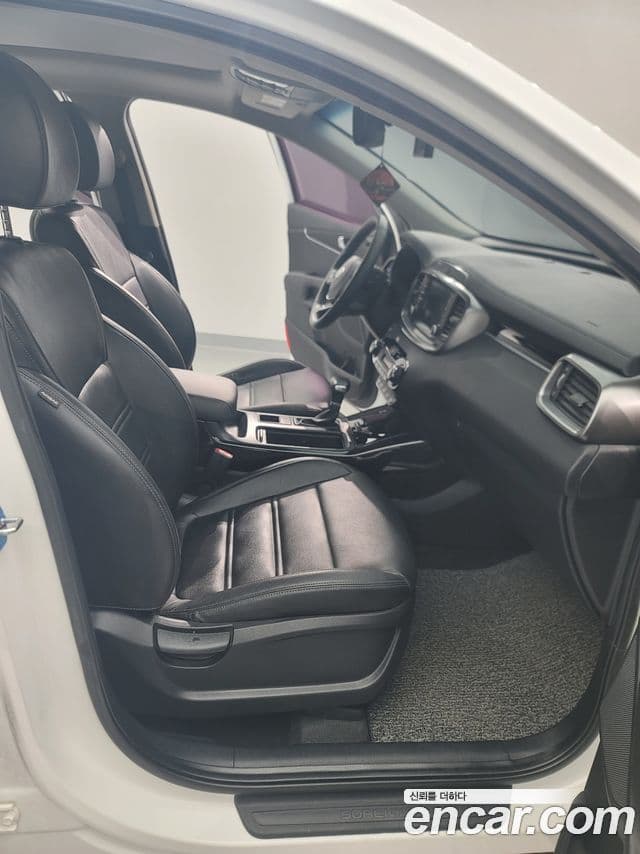 Kia The / новый New Sorento Prestige, 2019 11